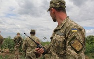 Сутки на Донбассе: 10 обстрелов, четверо раненых