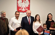 Польша предоставила гражданство украинцу, спасшему людей в ДТП