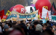 Во Франции забастовка длится десятый день