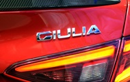 Alfa Romeo    Giulia