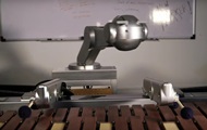 Робот-музыкант даст концертный тур