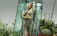 Леди Гага снялась для глянца в образе секс-киборга