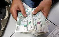 Ruble exchange rate falls amid information on sanctions