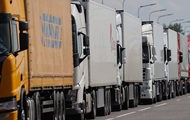 Thousand trucks are stuck on the border of Belarus and the EU