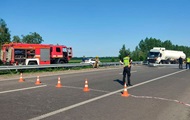 A traffic jam has formed on the Kiev-Kharkov highway due to an accident