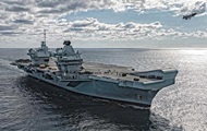 Russian submarine tracked British aircraft carrier – media