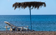 On a beach in Odessa, a man’s skull was broken because of a deck chair