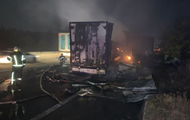 Two trucks collided on the Kiev-Odessa highway, one driver burned out