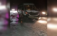 Children killed in a collision between a car and a bus near the Dnieper – media