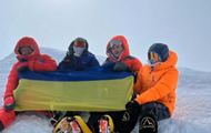 Найвищу гору Антарктиди підкорили українці