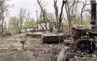 З'явилося відео могильника танків РФ, розбитих біля річки Сіверський Донець