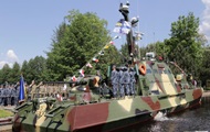ВМС України отримали новий броньований катер