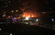 Соцмережі: У Ростові після вибухів загорівся ринок