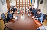 Україна обговорила з Китаєм формулу миру