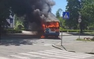 У Києві на ходу загорівся автобус