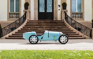 Сторічний Bugatti повернули у виробництво