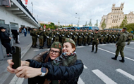 В Москву на парад приедут пять депутатов Европарламента - СМИ