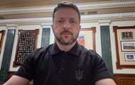 Зеленський привітав українок з Днем матері