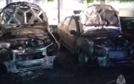 У РФ дівчина підпалила п ять авто Росгвардії 