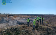 Убытки составили 190 млн: в Черкасской области незаконно добывали каолин
