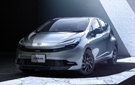 Toyota представила обновлённый Aqua