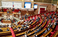 У Франції активіст надіслав депутатам 600 презервативів