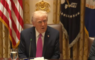 Президент США допускає, що Путін намагається затягнути час