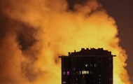 Третя за ніч тривога: у центрі Києва пожежа