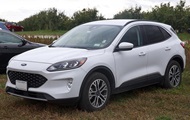 Ford знімає з виробництва кросовер Escape