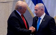 Израиль заявил Трампу о готовности атаковать Иран без союзников — СМИ