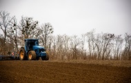Україна відстає від торішніх темпів сівби на 28%