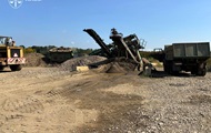 На Прикарпатті викрили нелегальний кар’єр промислових масштабів