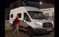 Украинцы превратили Ford Transit в дом на колесах