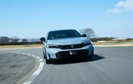 Honda представила новый гибридный Civic RS