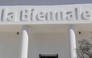 Представители Венецианской биеннале перенесли церемонию награждения