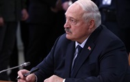 Атаки на НПЗ: Лукашенко пообещал  подставить плечо  России