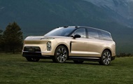 NIO представила крупнейший электрокроссовер Китая