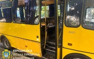 Дрон РФ атаковал маршрутку в Херсоне: есть жертвы