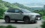 Toyota представила юбилейную специальную версию Cross к 60-летию Corolla