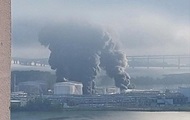 В Петербурге атака БПЛА, горит нефтяной терминал