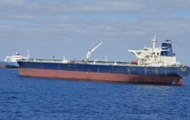 СМИ: у берегов Омана произошел разлив нефти с подсанкционного танкера РФ