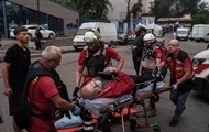 Зеленский поздравил медиков с праздником