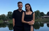 Игрок Динамо показал, как поздравил любимую жену