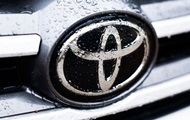 Продажи и производство Toyota упали в июле