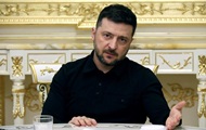Зеленский призвал Раду принять семь законов