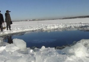 В озере Чебаркуль в Челябинской области найдены обломки метеорита