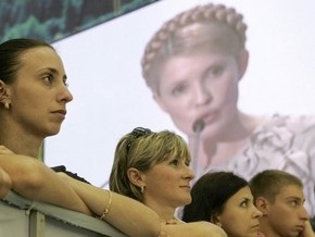 Тимошенко уверена, что после победы на выборах президента стабилизирует курс гривны