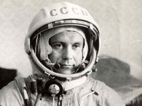 Космонавта Поповича похоронят в Москве