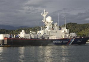 Лавров: Переговоры с Украиной по Черноморскому флоту стоит ускорить