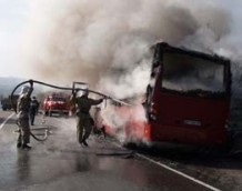 В Симферополе загорелся автобус, перевозивший детей